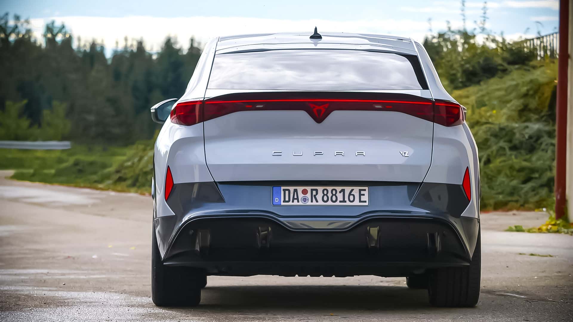 Cupra Tavascan：布鲁塞尔为电动未来解除关税壁垒