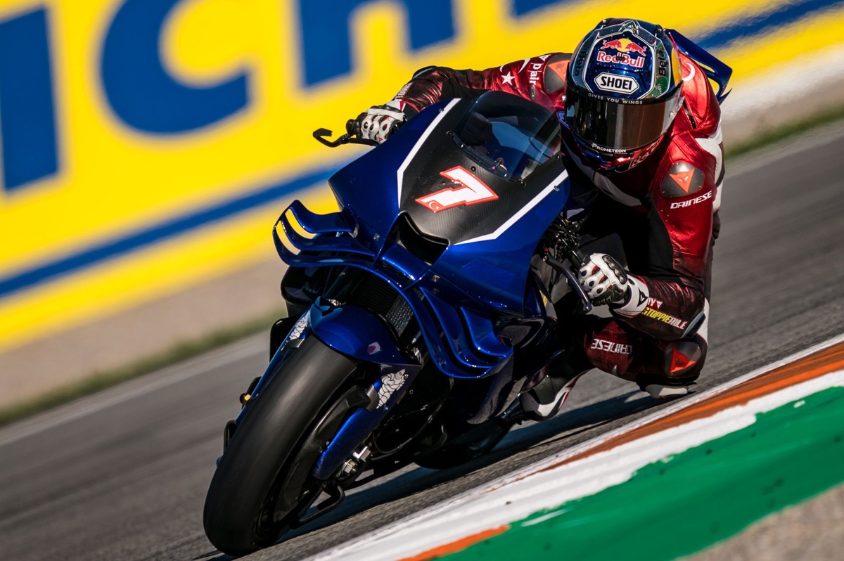 Toprak Razgatlioglu：一位经受MotoGP考验的车手