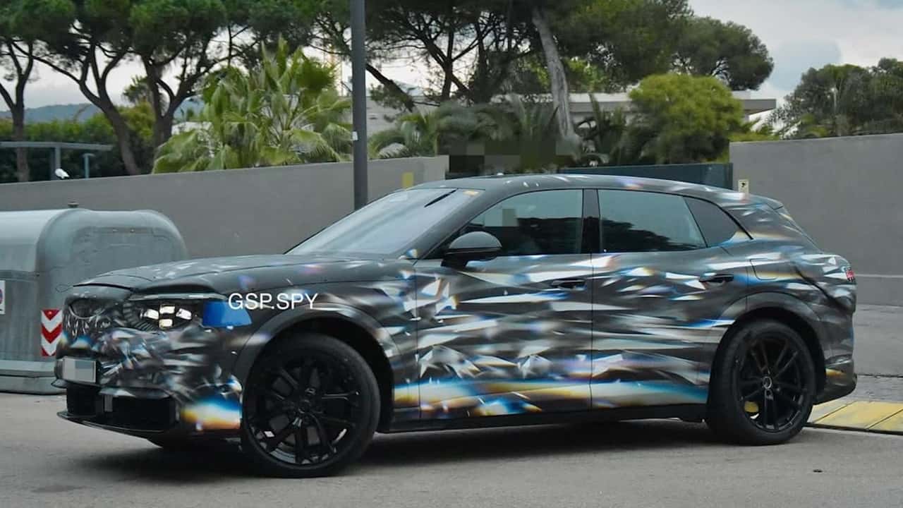 宾利准备推出一款引人注目的电动SUV