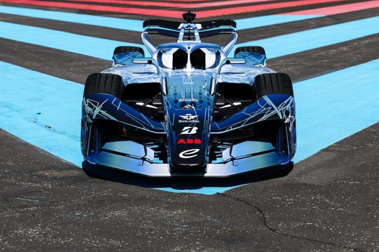 F1 2026把能源管理推到台前，FE的经验开始被重视