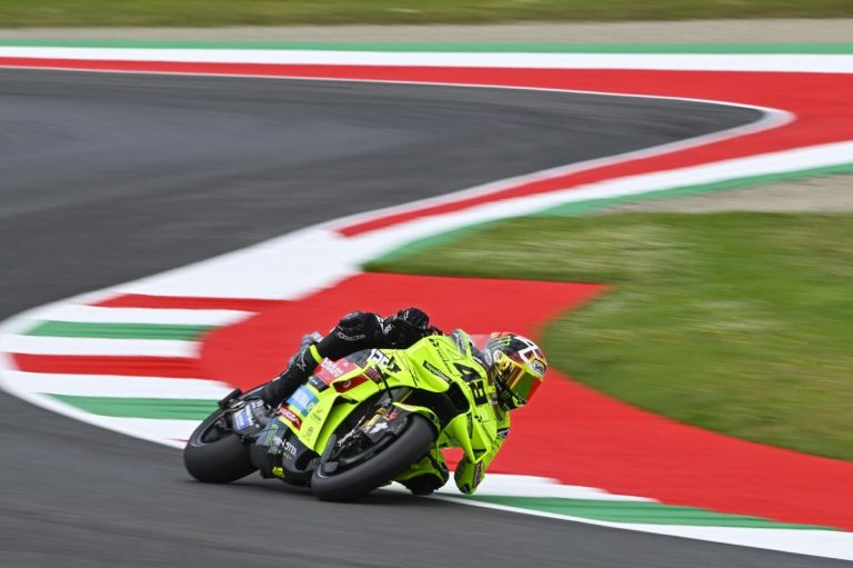 MotoGP法国站：迪·詹南托尼奥夺杆，意大利军团强势，马奎兹与夸塔拉罗遇阻