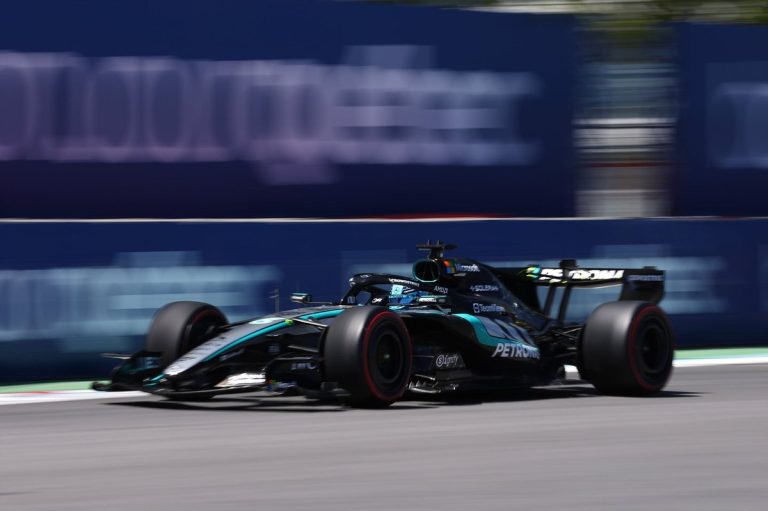 F1加拿大站冲刺赛：梅赛德斯意外包揽头排，维系复兴希望