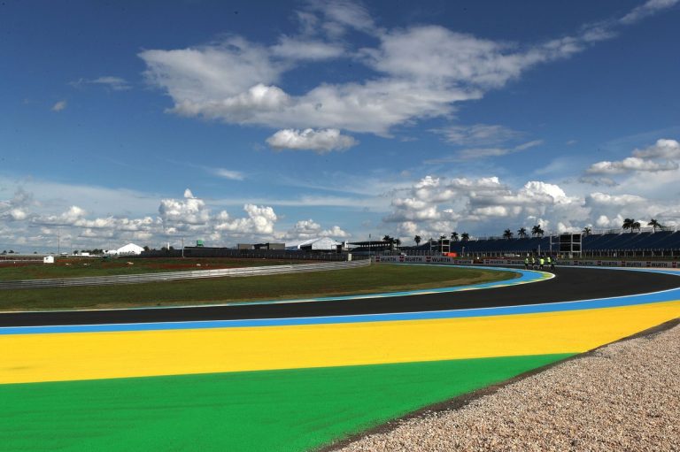 MotoGP巴西站赛道翻新遇阻，戈亚尼亚赛道沥青问题频发
