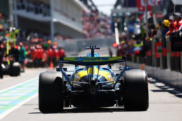 F1加拿大站冲刺赛排位：加斯利因电池问题爆冷出局，仅获第19位